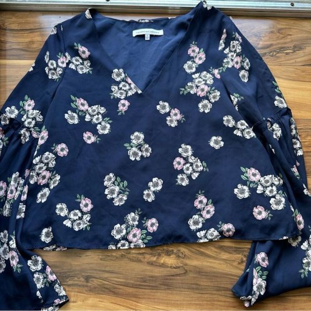 Cupcakes and cashmere  multicolored Belle sleeves blouse L